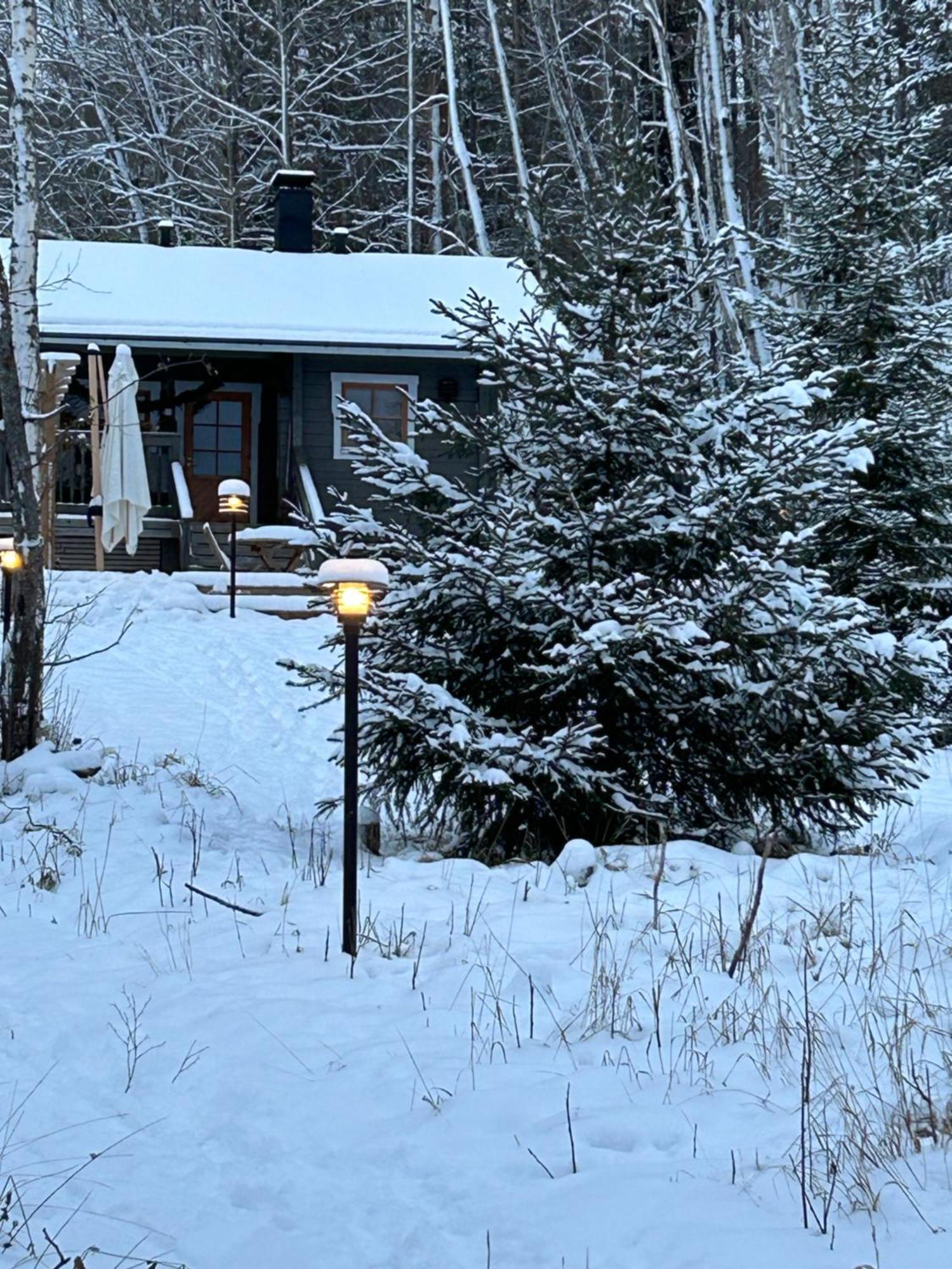 Sauna Cabin In The Heart Of Nuuksio National Park - Moekki Nuuksiossa Espoo Ngoại thất bức ảnh